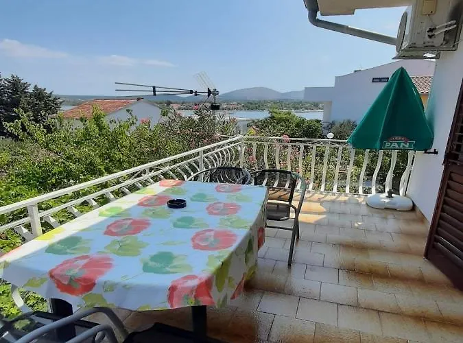 By The Beach Διαμέρισμα Σίμπενικ